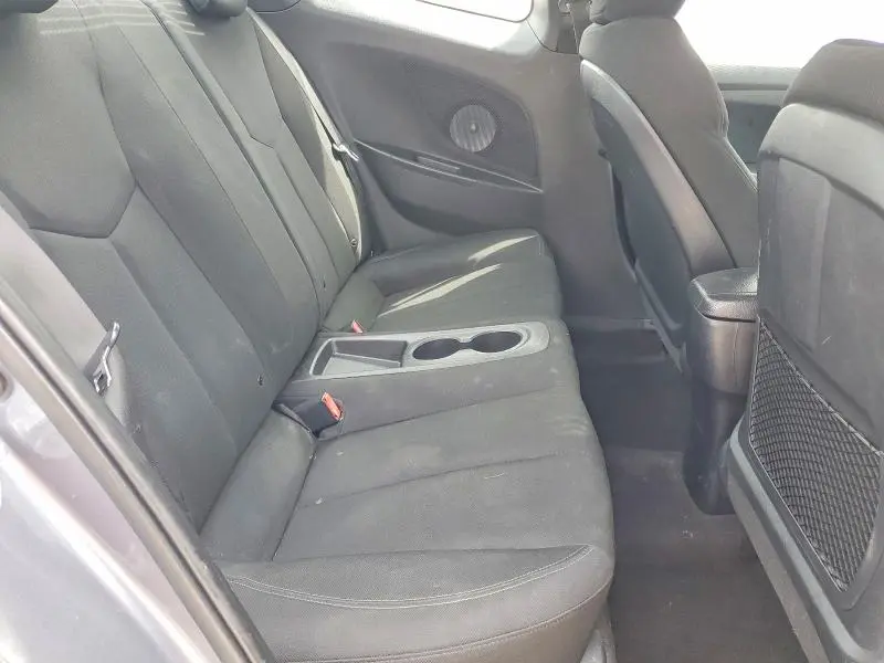 2017 HYUNDAI VELOSTER BASE  