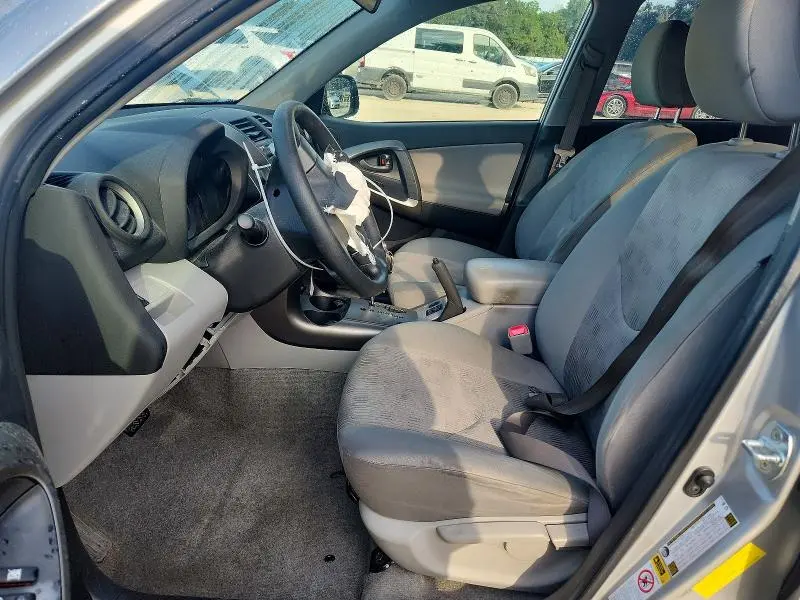 2010 TOYOTA RAV4 BASE  