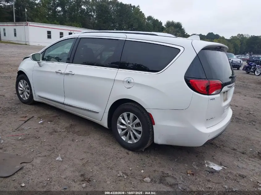 2018 CHRYSLER PACIFICA TOURING L PLUS
