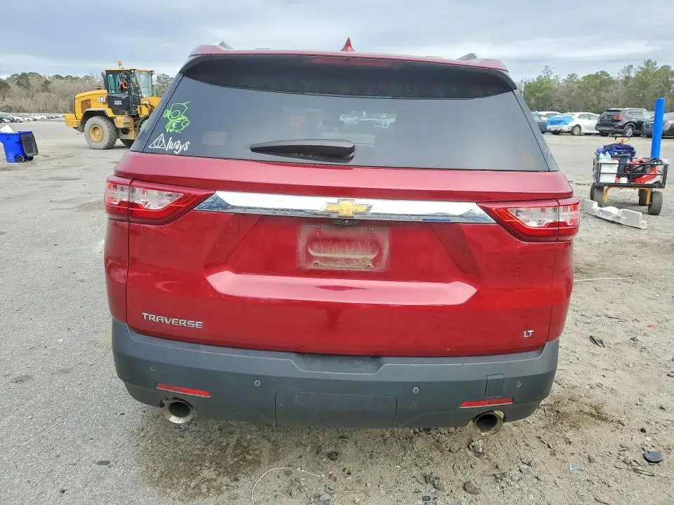 2018 CHEVROLET TRAVERSE LT  