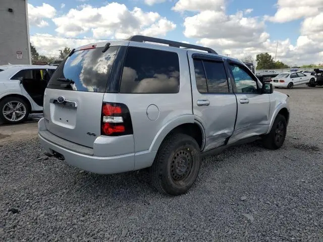 2010 FORD EXPLORER XLT  