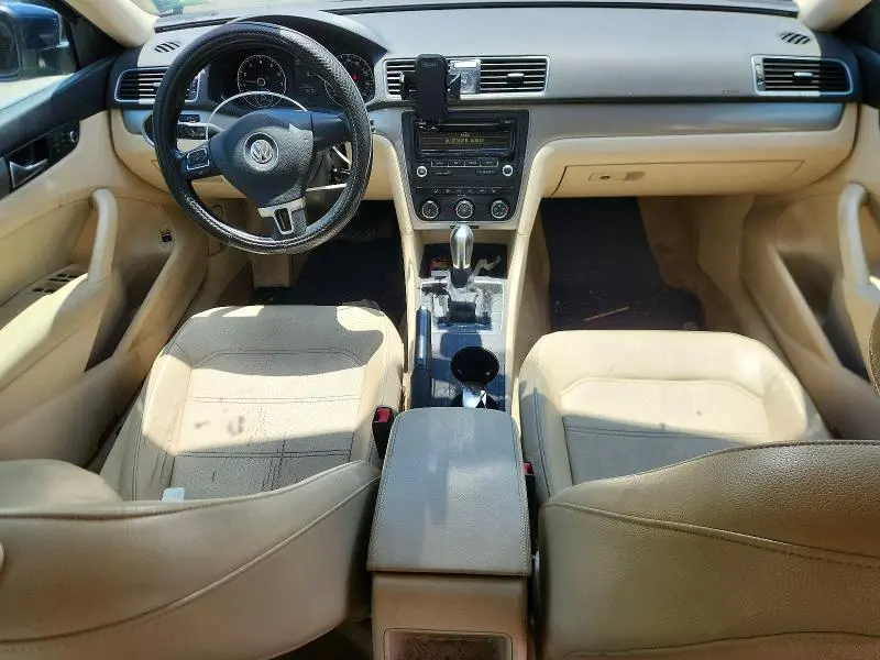 2014 VOLKSWAGEN PASSAT S  