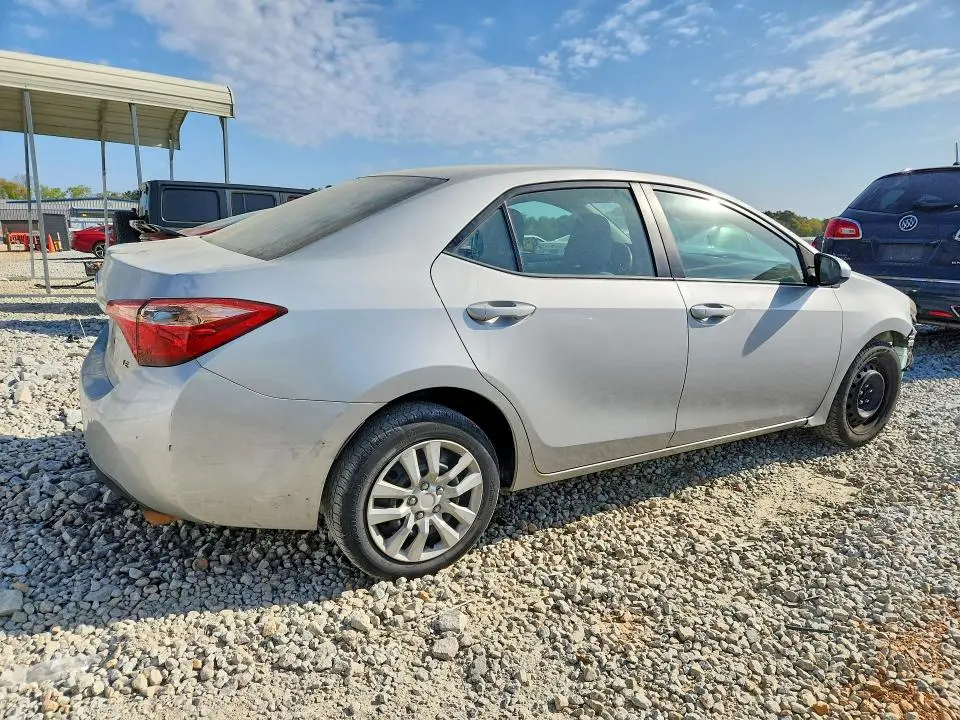 2018 TOYOTA COROLLA LE  