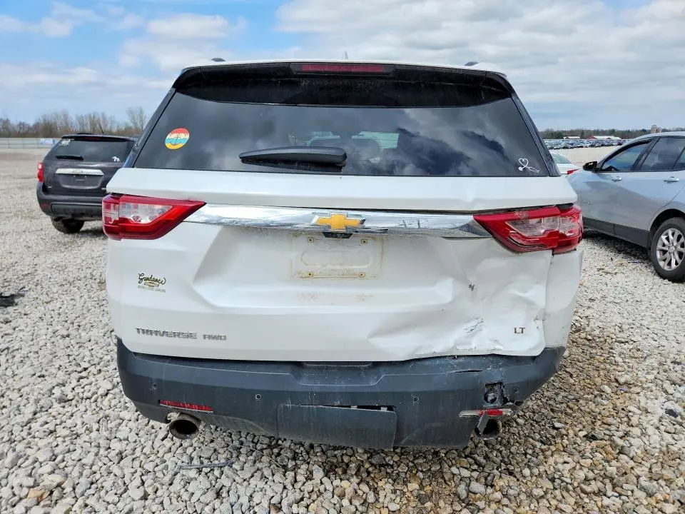 2019 CHEVROLET TRAVERSE LT  