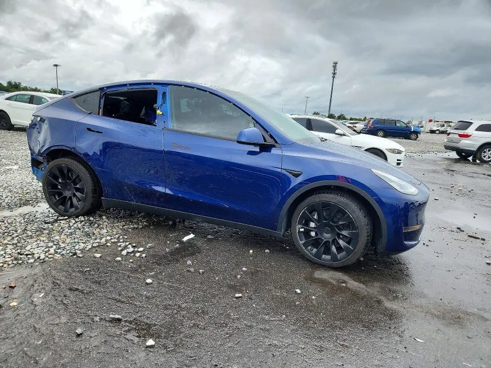 2021 TESLA MODEL Y   