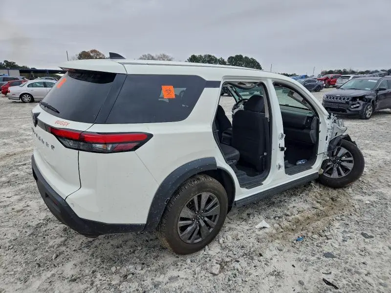 2024 NISSAN PATHFINDER S  