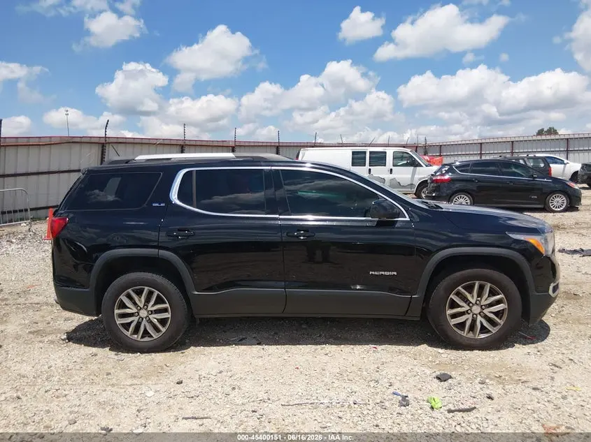 2017 GMC ACADIA SLE-2