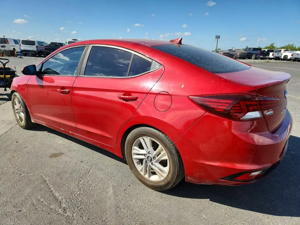 2019 HYUNDAI ELANTRA SEL  