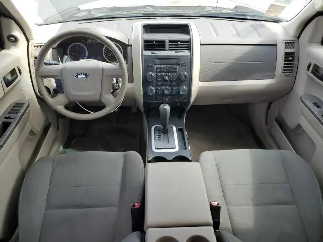 2011 FORD ESCAPE XLS  