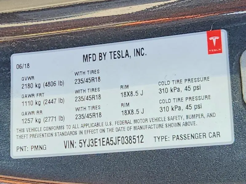 2018 TESLA MODEL 3   