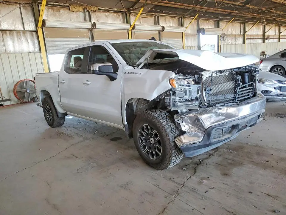 2021 CHEVROLET SILVERADO C1500 LT  