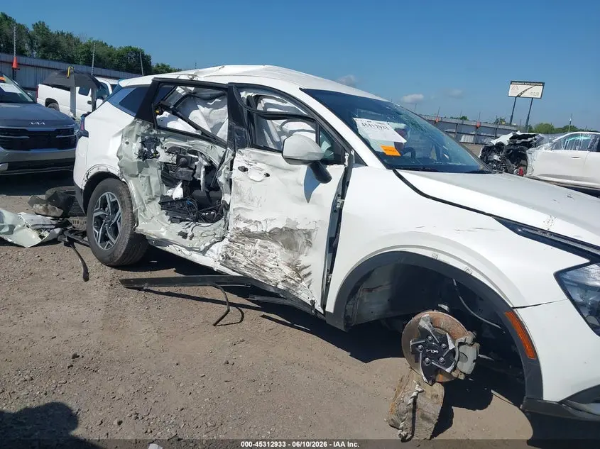 2023 KIA SPORTAGE LX