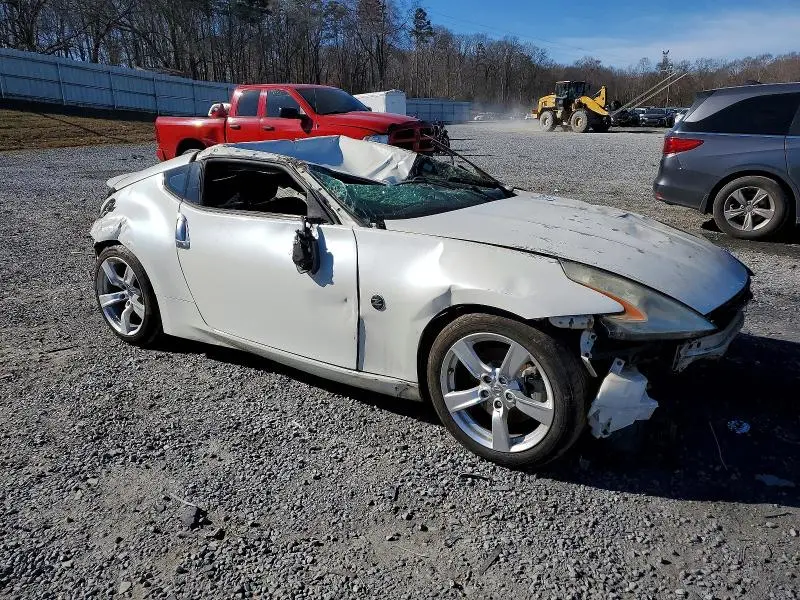 2011 NISSAN 370Z BASE  