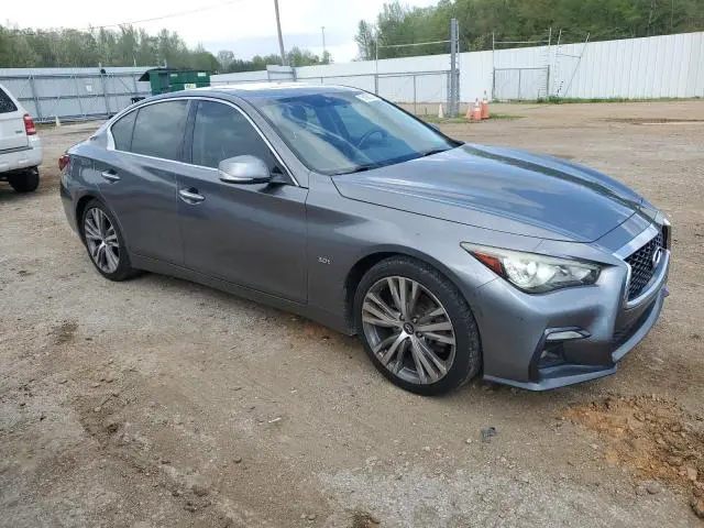 2018 INFINITI Q50 LUXE