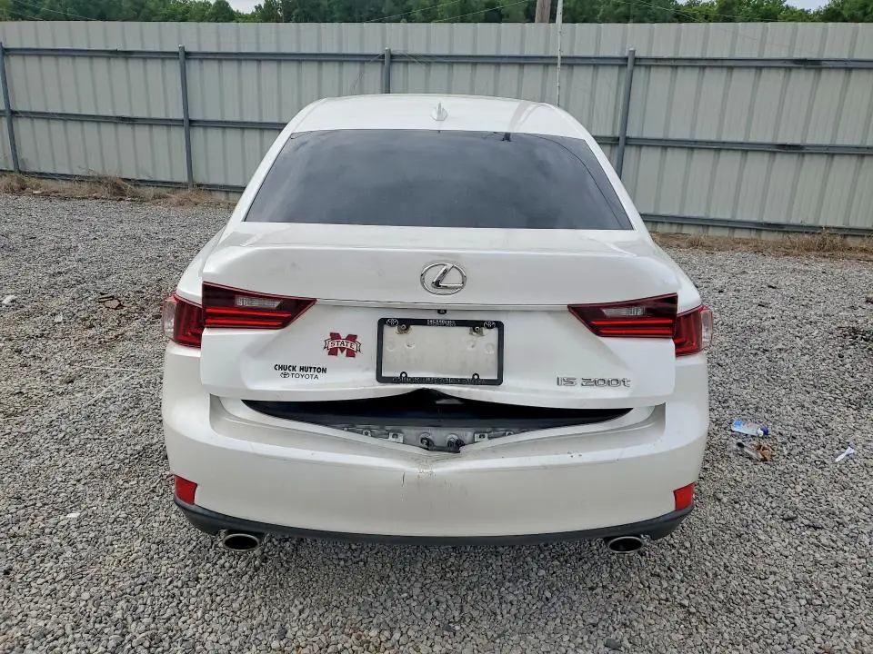 2016 LEXUS IS 200T  