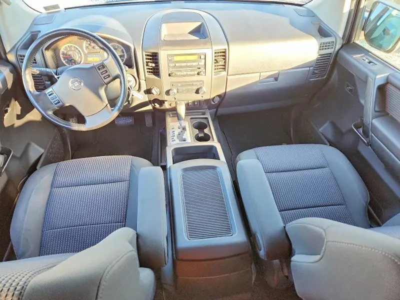 2011 NISSAN TITAN S  