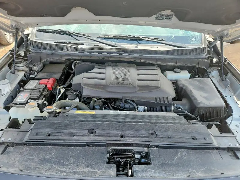 2024 NISSAN TITAN PRO-4X  