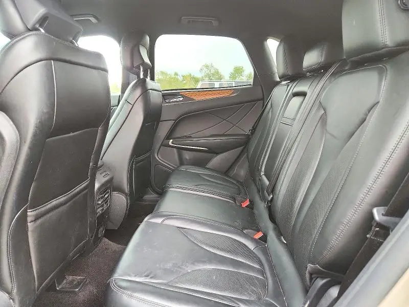 2015 LINCOLN MKC   