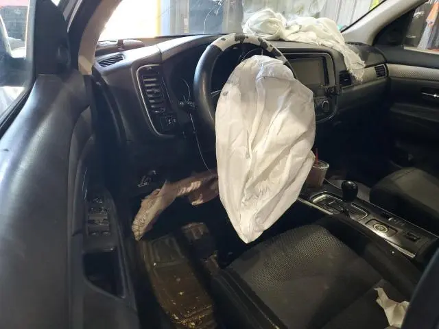 2017 MITSUBISHI OUTLANDER SE  