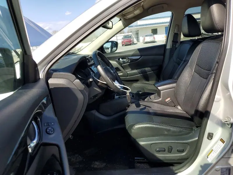 2018 NISSAN ROGUE S  
