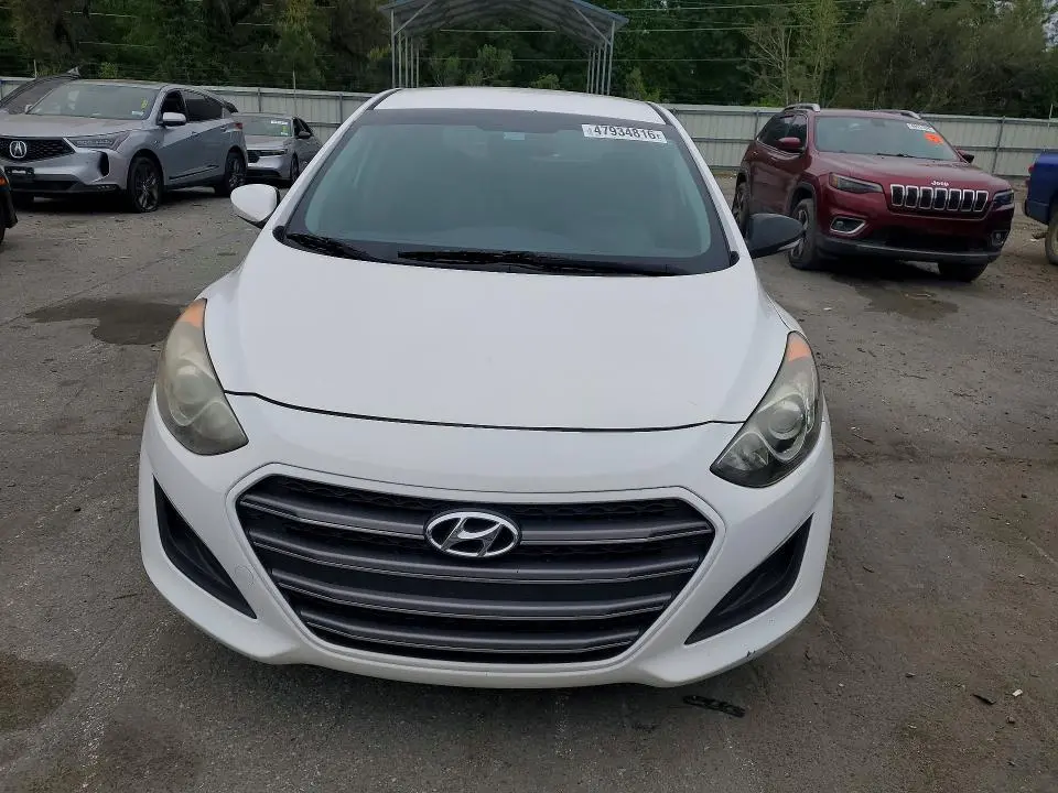 2016 HYUNDAI ELANTRA GT BASE  