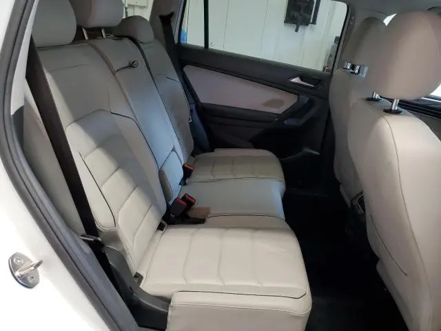 2018 VOLKSWAGEN TIGUAN SEL PREMIUM  