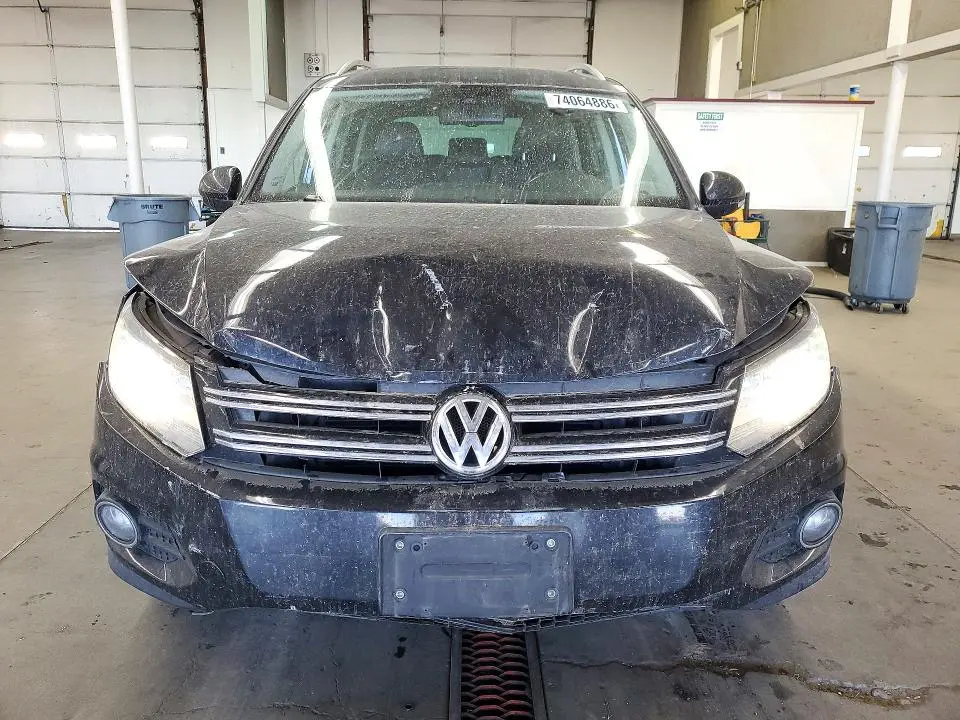 2017 VOLKSWAGEN TIGUAN SEL  
