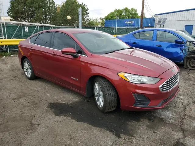 2019 FORD FUSION SE  