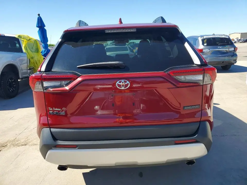 2019 TOYOTA RAV4 ADVENTURE  