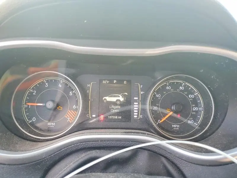 2015 JEEP CHEROKEE SPORT  