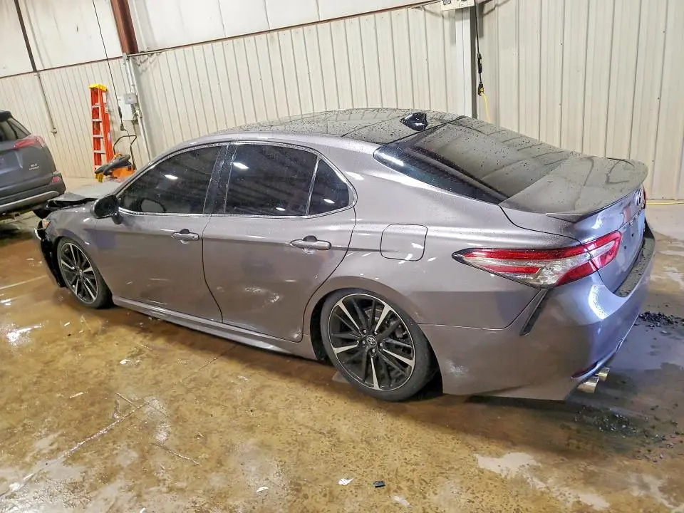 2018 TOYOTA CAMRY XSE  