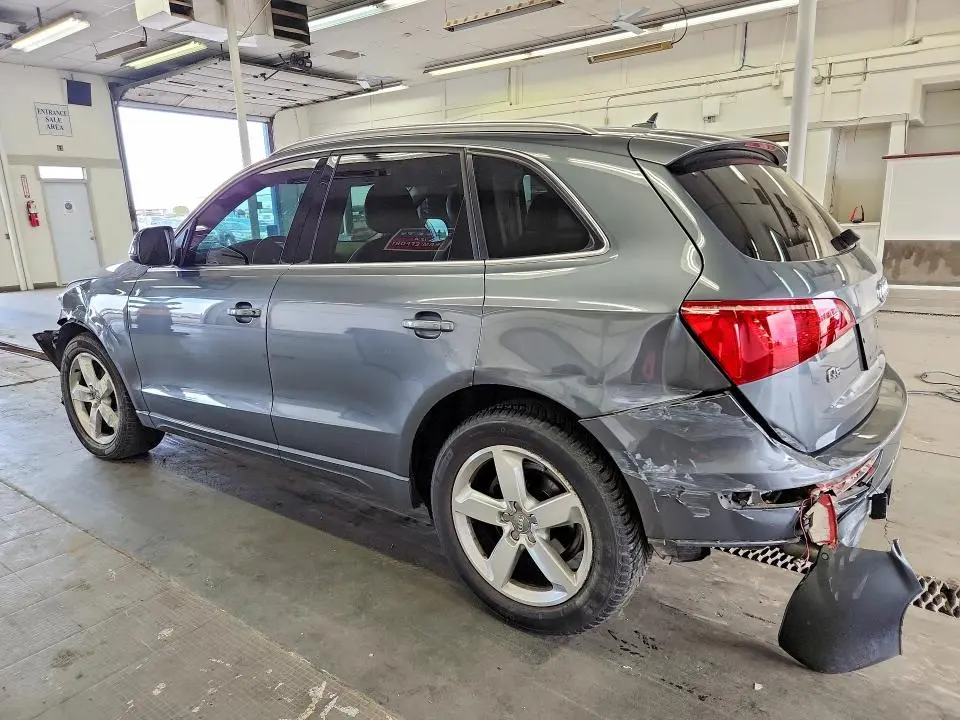 2012 AUDI Q5 PREMIUM PLUS  