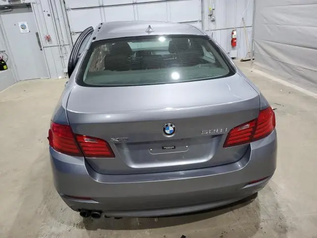 2016 BMW 528 XI