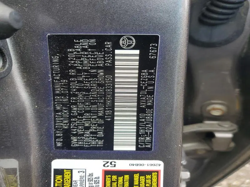 2019 TOYOTA CAMRY XLE  