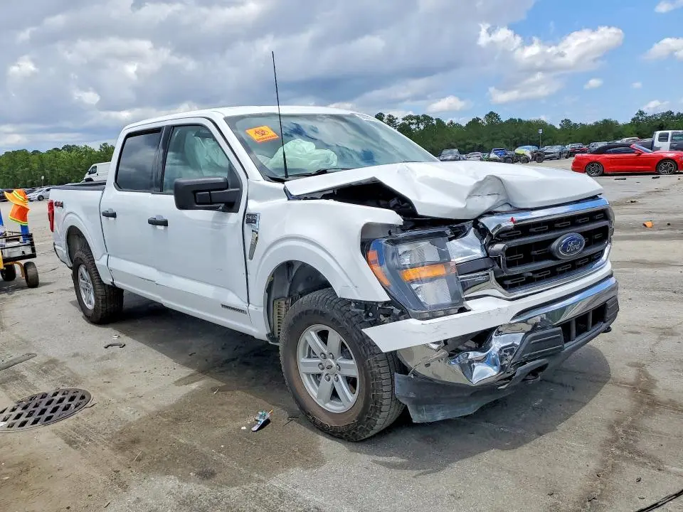 2023 FORD F150 SUPERCREW  
