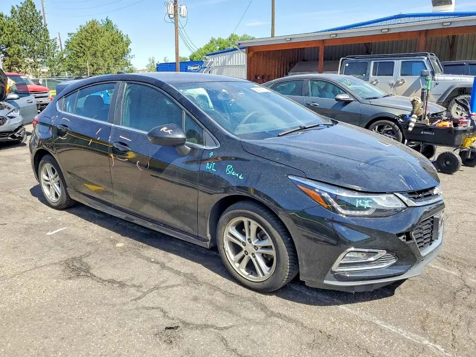 2017 CHEVROLET CRUZE LT  
