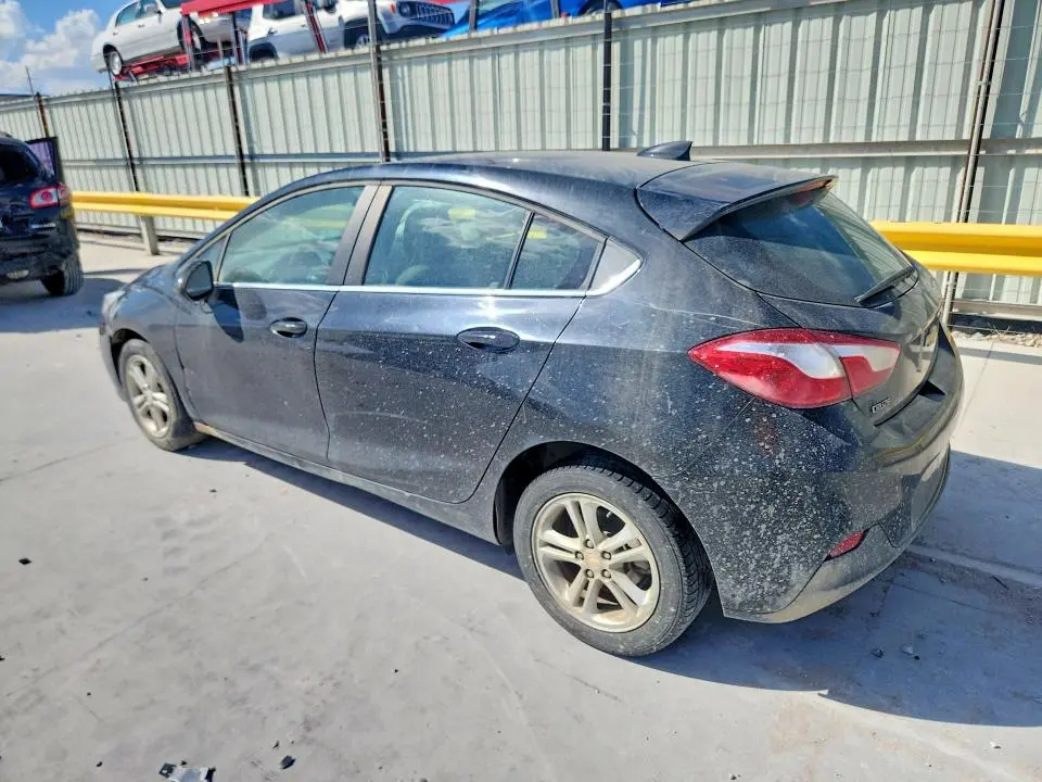 2018 CHEVROLET CRUZE LT  