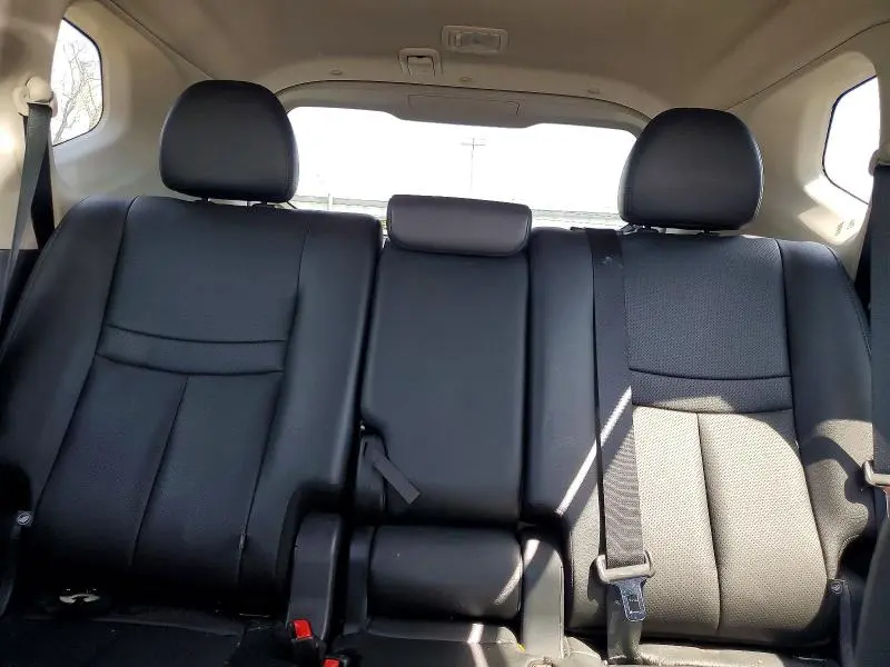 2019 NISSAN ROGUE SL  