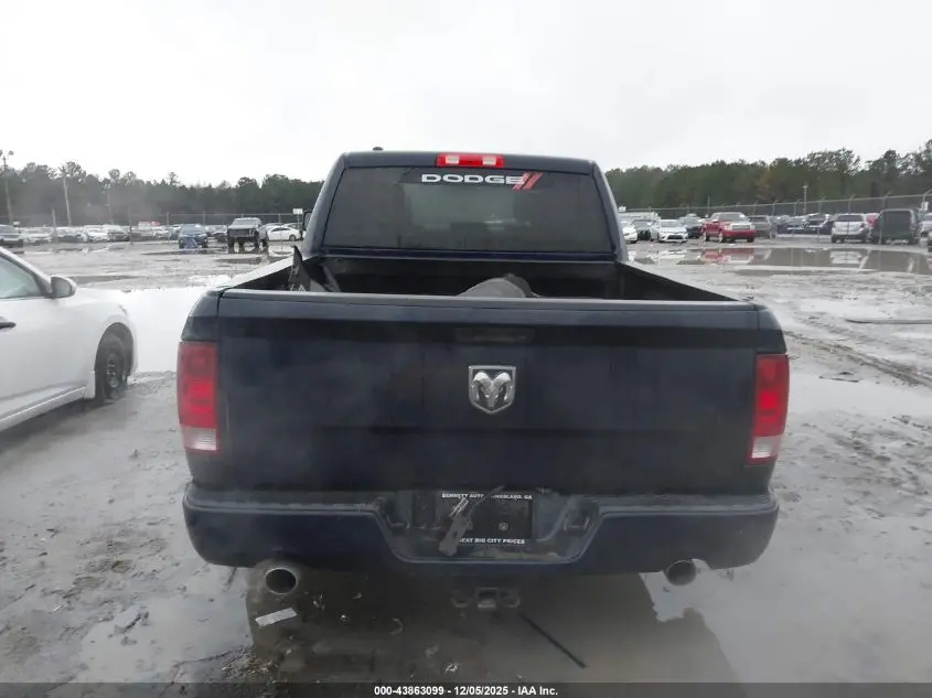 2013 RAM 1500 EXPRESS