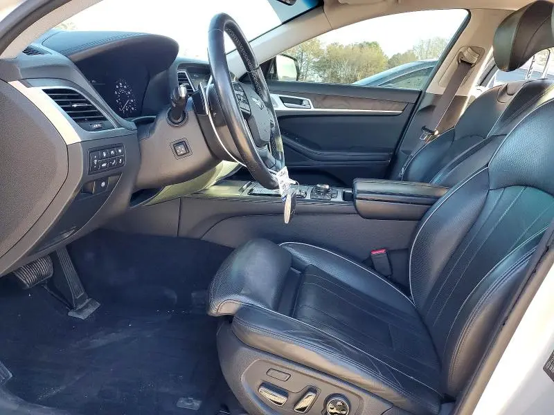 2018 GENESIS G80 BASE  