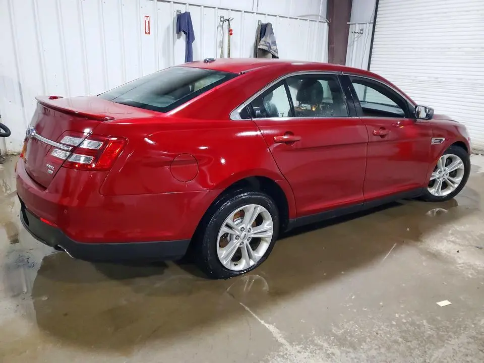 2017 FORD TAURUS SEL  