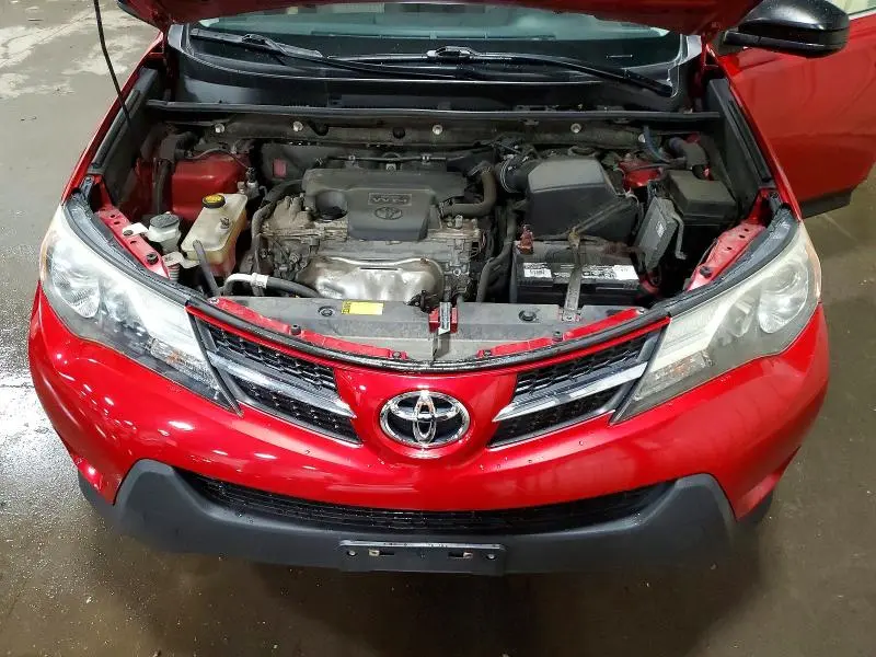 2013 TOYOTA RAV4 LE  