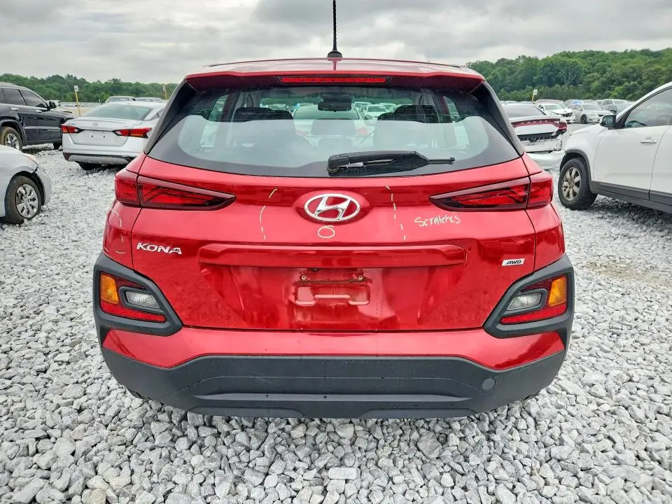 2021 HYUNDAI KONA SE  