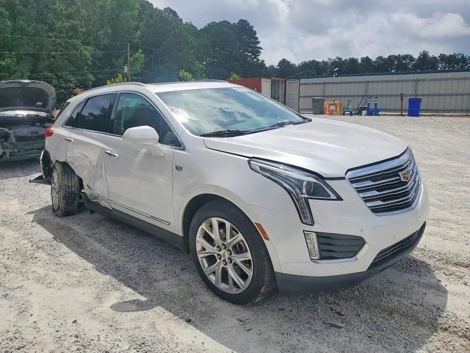 2019 CADILLAC XT5 LUXURY  