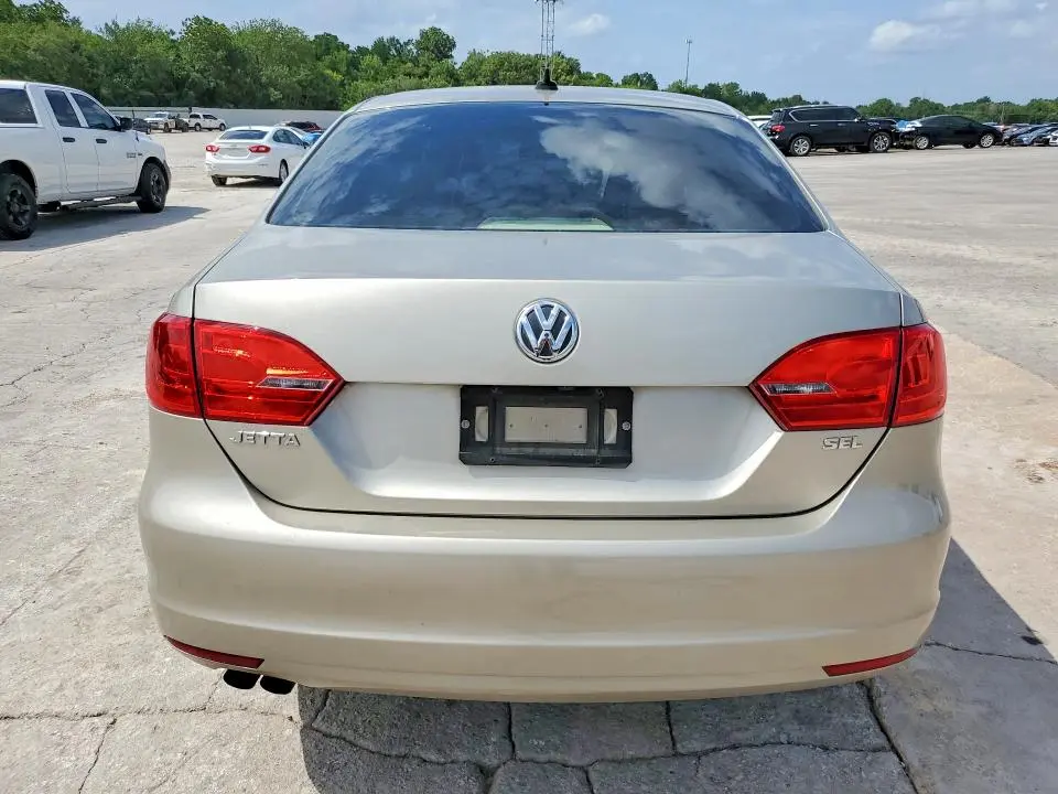 2014 VOLKSWAGEN JETTA SEL  