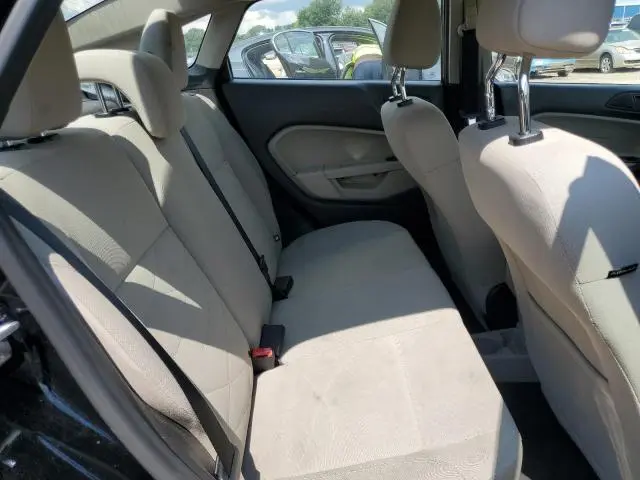 2019 FORD FIESTA SE  