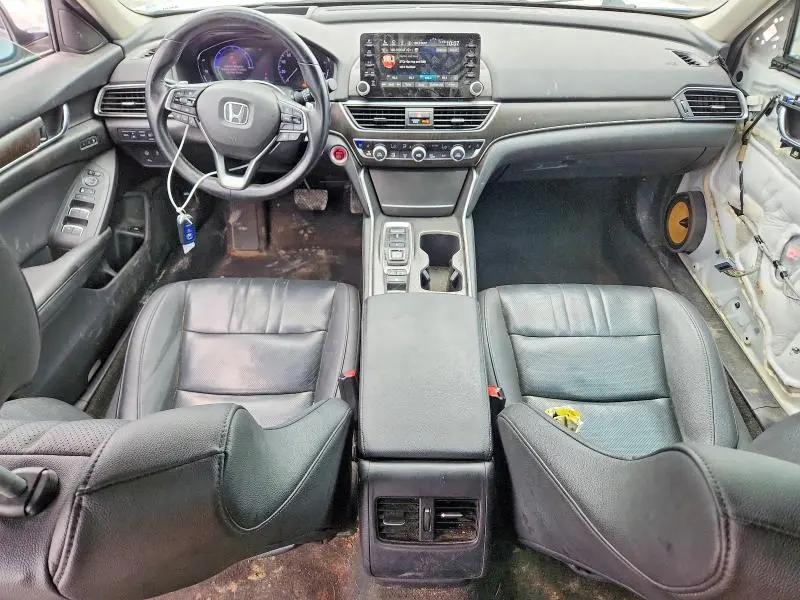 2019 HONDA ACCORD TOURING HYBRID  