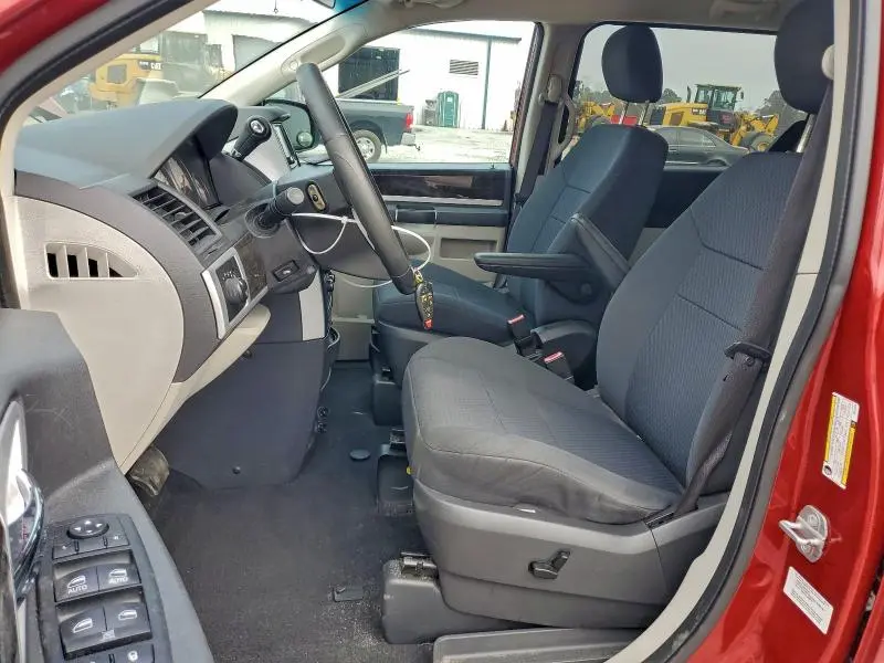 2010 DODGE GRAND CARAVAN SXT  