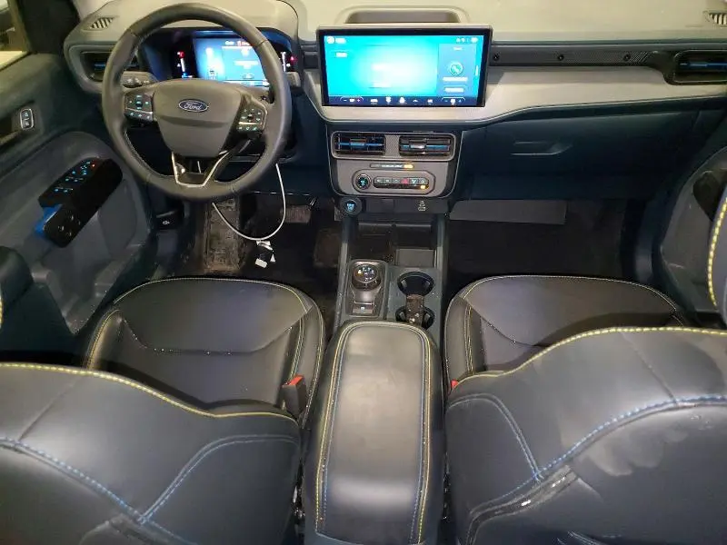 2025 FORD MAVERICK LOBO  