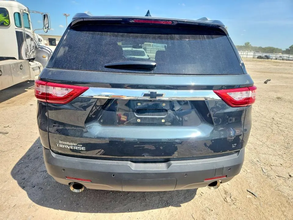 2018 CHEVROLET TRAVERSE LT  